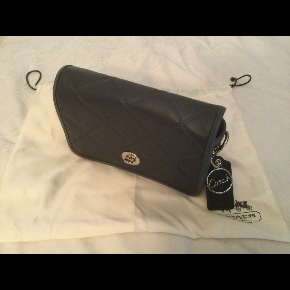 NWOT Coach Legacy Penny quilted grey/black leather turn lock crossbody.